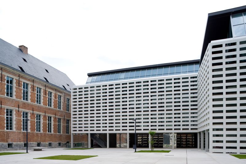 035 College Of Europe Bruges Cjan Kempenaers 1y7x0090