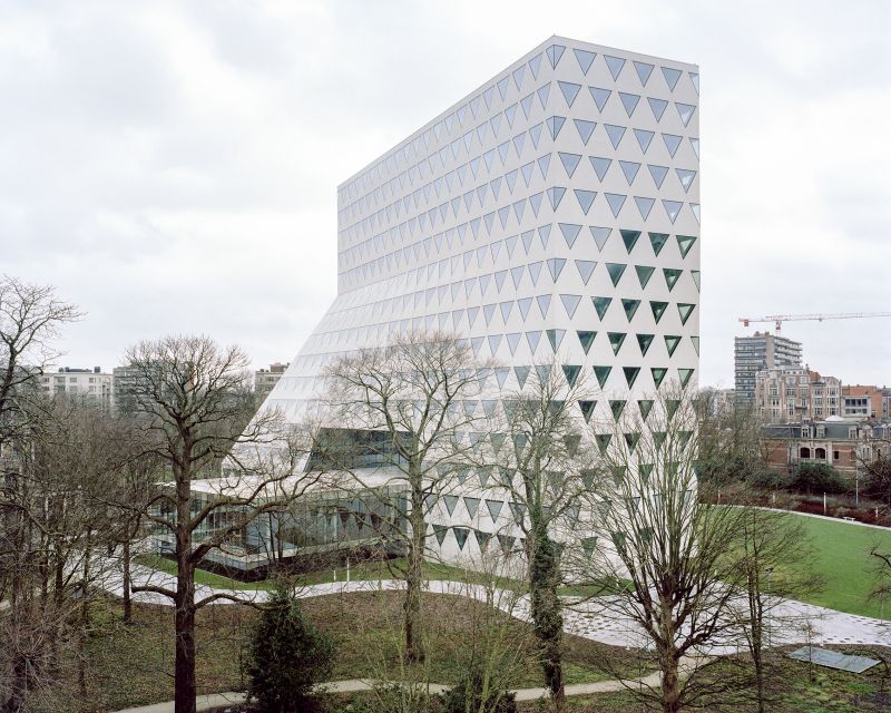 146 Province Headqurters Cmaxime Delvaux 03