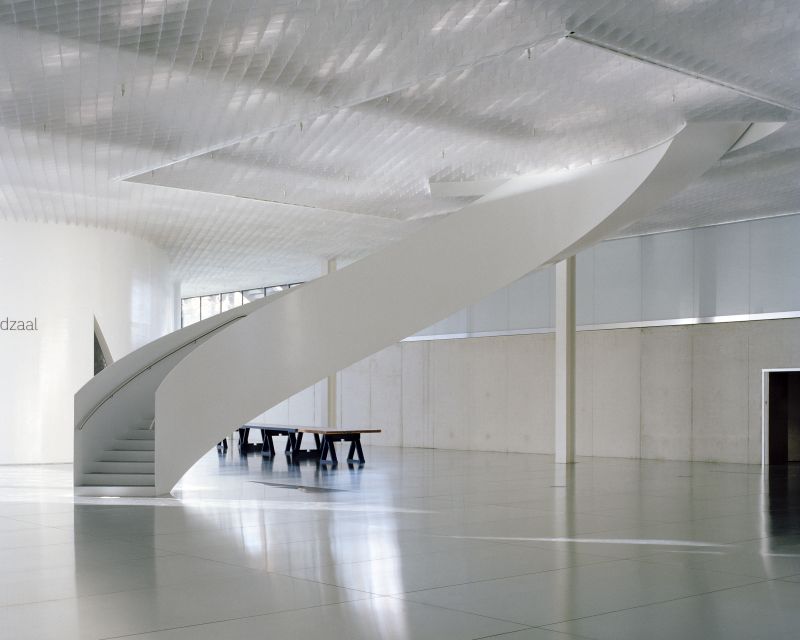 146 Province Headqurters Cmaxime Delvaux 07